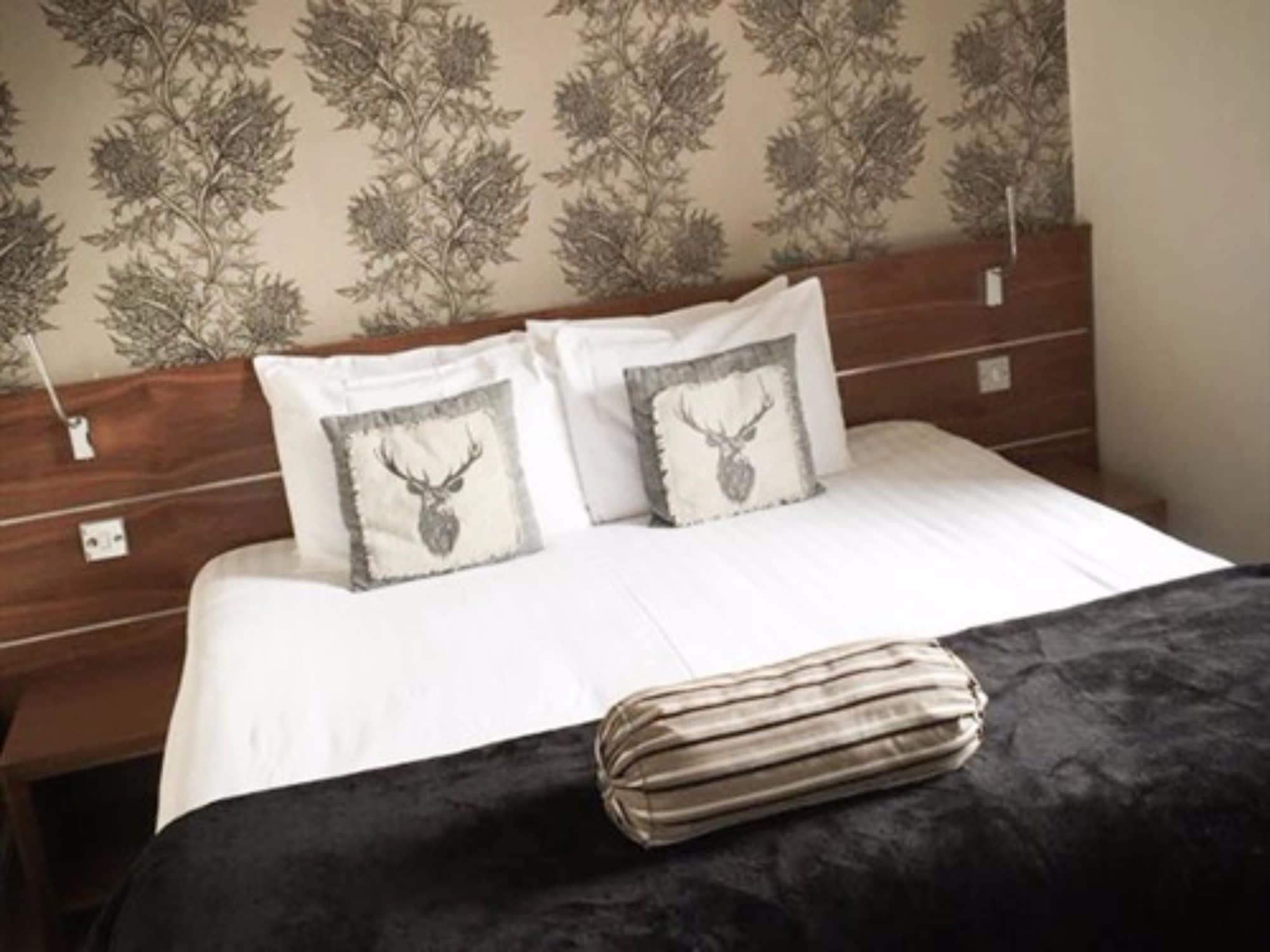 The Drymen Inn Glasgow Eksteriør billede