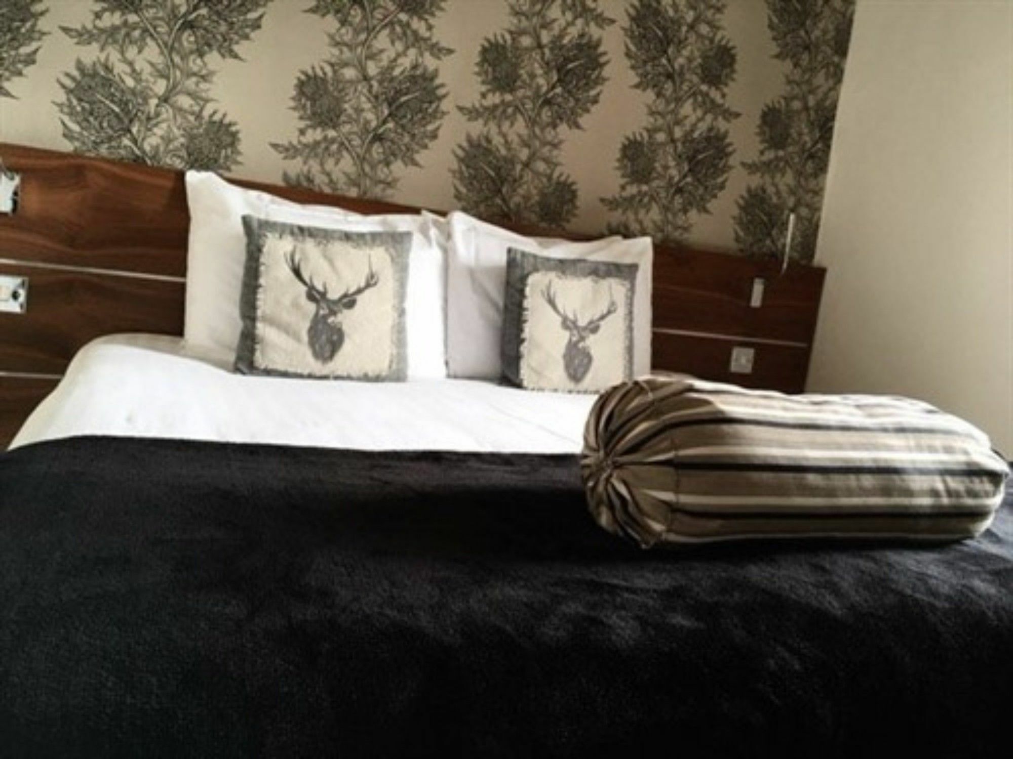 The Drymen Inn Glasgow Eksteriør billede